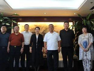 黑龙江省委统战部常务副部长高环视察北京哈尔滨企业商会