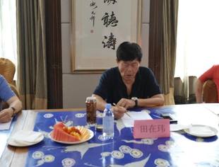 省商会主持召开联席会议商讨中秋联谊事宜