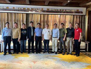 要闻 | 团结一心 指明方向 第十三次会长办公会议顺利召开