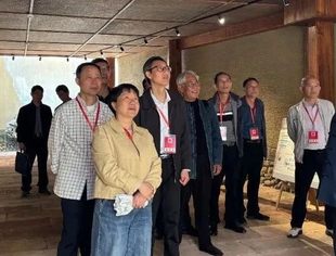 特别报道丨武夷山市人大常委会到我会副会长寿德俊认养修缮的角亭村原村部（寿家·茶科技文化博物馆）调研座谈