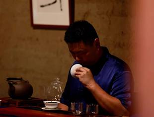 特别报道︱我会副会长寿德俊文章《青砖缝里的茶香》在闽北日报发表