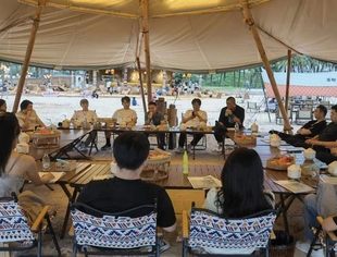 协会演出分会第一届第十次理事（扩大）会议顺利召开