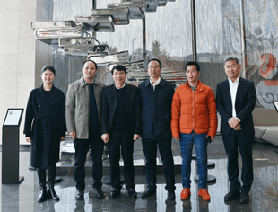 ​商会要闻 | 湖南省花垣县人大调研员谢小军，商务局党组书记、局长杨曦一行莅临重庆市文化产业商会、五洲世纪集团参观交流