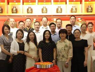 【专委会动态】“亨瑞杯”京枣掼蛋私董会首期掼蛋邀请赛圆满举行