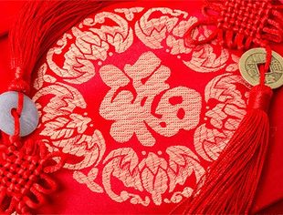 湖北省江苏商会恭祝您新年快乐！