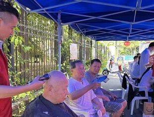 传播正能量 宣扬德善行 |我会党员刘小宣15年免费理发服务2000人次