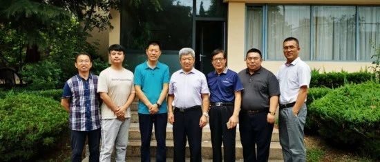 河北省内蒙古商会常务副会长池瑞文一行到商会考察座谈