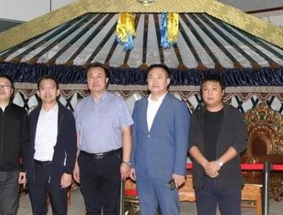 乌海市区域经济合作局马三林副局长一行莅临山东省内蒙古商会考察座谈