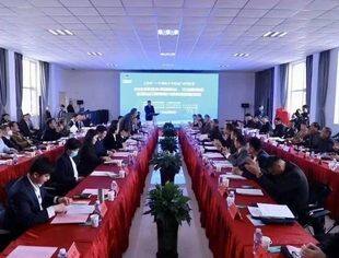 【商会通讯】山东省内蒙古商会参加“2023年包头异地商会、行业商协会走进白云鄂博助力招商引资”恳谈会