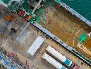 广东海事部门推动编制LNG船舶移动撬装加注站建设规范