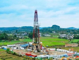 我国在四川盆地探明千亿立方米大气田