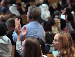 巴库气候大会闭幕 达成“巴库气候团结契约”