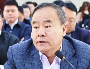 【会长动态】副会长、陕西省宇田石油工程有限公司董事长魏云章参加陕西省当前经济形势通报会