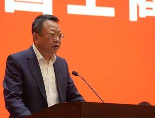 会长曾国勇：深化企业转型 促进商会质效提升