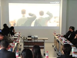 在觉醒中成长
联合会召开《觉醒年代》观后感交流会