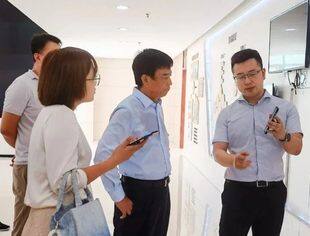 河北省数字经济联合会赴杭州考察浙江省服装产业创新服务综合体