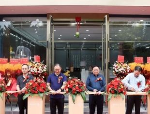 【达商简讯】恭祝北京达州企业商会党支部书记糜强企业——国窖1573体验馆六里桥店盛大开业