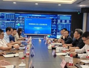 市工商联党组书记赵玉金赴商会开展专题调研