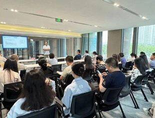 商会与丰台区工商联共同举行专精特新企业交流会
