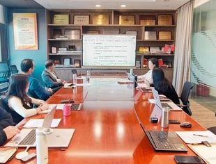 商会秘书处召开2024年终总结暨2025年工作规划述职会