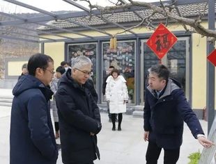 门头沟区委书记喻华锋一行到商会副会长单位绿京华考察调研