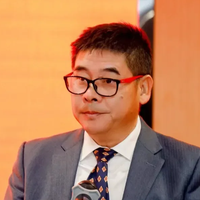 谭维克