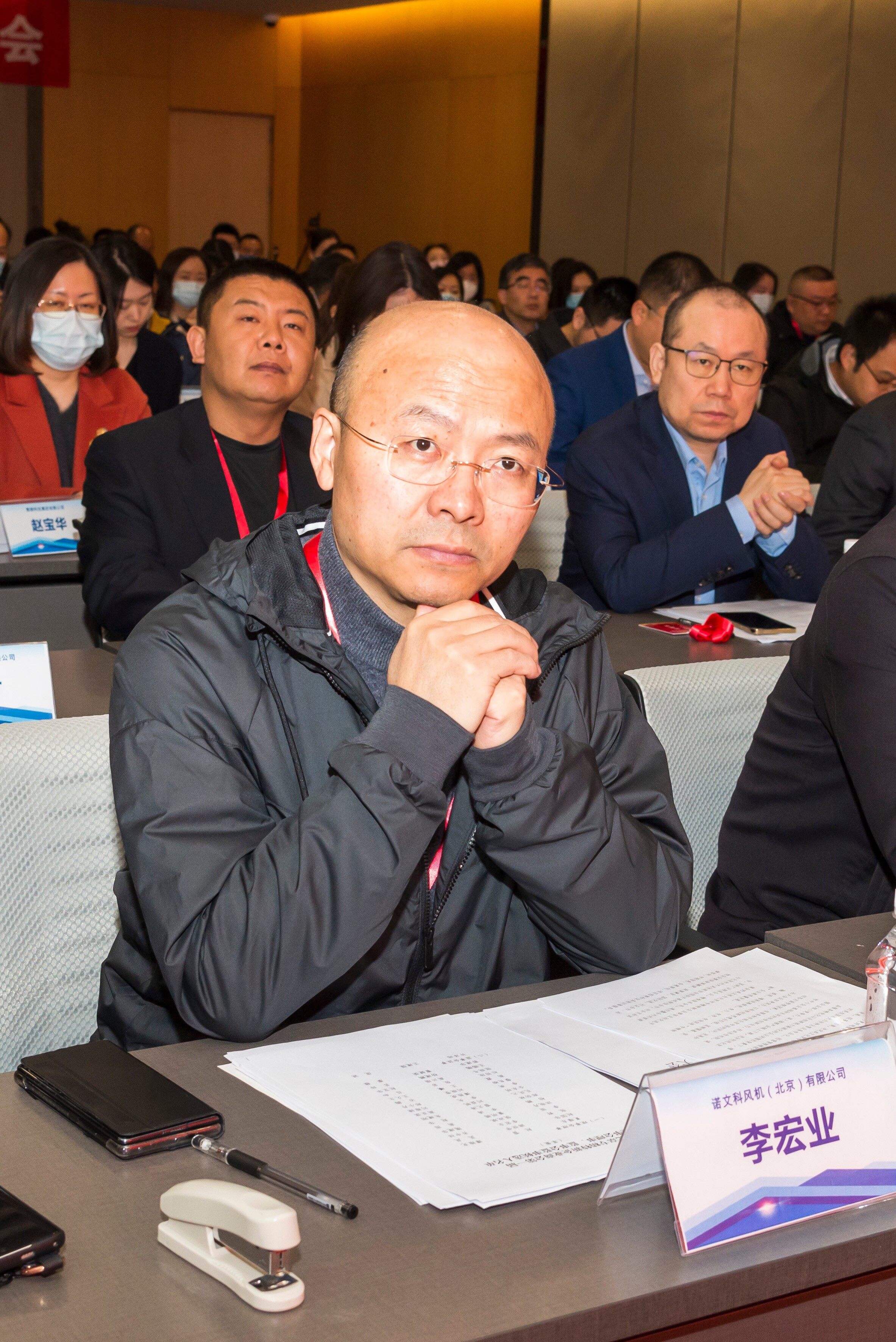 李宏业