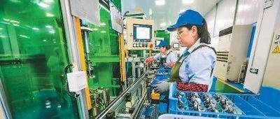 国家发展改革委回应当前经济热点问题——中国经济运行积极因素不断积累