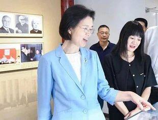 沈莹赴全国工商联直属单位走访调研
