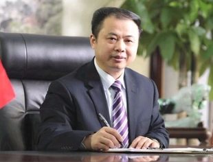 商会常务会长、天能控股集团董事长张天任：把发展放在首位，把创新落到实处