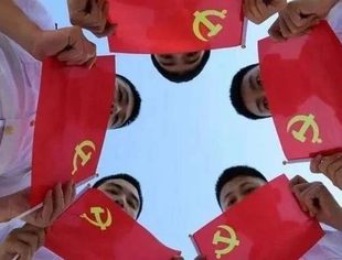 听取全国人大常委会、国务院、全国政协、最高人民法院、最高人民检察院党组工作汇报 听取中央书记处工作报告