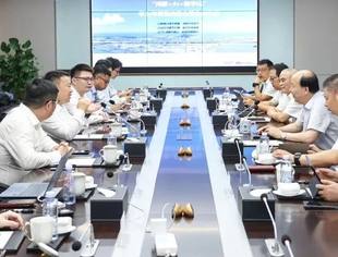 会员风采丨华为算力平台先遣队大模型及工具链军团总裁张东生一行到商会常务会长单位访桐昆控股参观交流