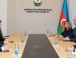 会领导动态丨商会常务会长南逸与阿塞拜疆能源部部长会谈 共促100MW光伏项目稳步推进