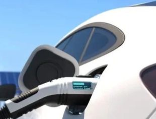 南非将建设43个新的电动汽车充电站,其中包括迄今为止最强大的充电站