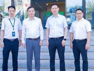 会长专题丨中国驻加纳大使卢坤来访新安股份