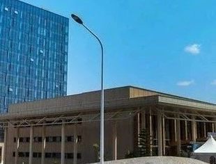 中国喀麦隆务实合作迎来新地标