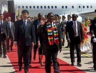 津巴布韦、刚果布总统抵达北京