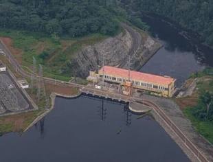 喀麦隆热带雨林中筑起的水电绿色引擎