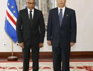 佛得角总统:愿推动佛中战略伙伴关系不断向前发展