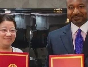 中国与刚果（布）签署发展合作协定