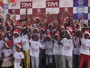 会员动态丨圣诞暖意点亮罗安达，海山集团携手多方关爱600名儿童