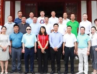 【川商聚焦】引领川商，回报家乡（二）--会长王小东率团走进崇州市实地考察