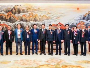 【川商聚焦】我会会长王小东出席新时代 新楚商 新征程--2019京津冀楚商发展论坛暨天津市湖北商会年会