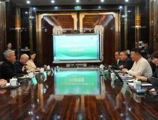 【吕梁鹏飞】商会秘书处拜访郑鹏常务会长
