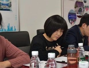 我商会副会长、皮卡.SUV专业委员会会长康小芳一行到商会做2019工作汇报