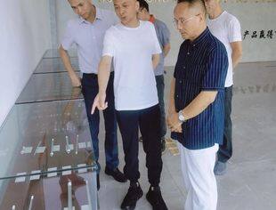 商会副秘书长唐云光一行走访广东盛景紧固件有限公司