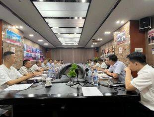 商会秘书处负责人前往江西国际汽车广场调研