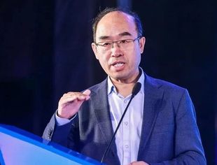 2024汽车零部件新质生产力产业对接大会嘉宾——国家信息中心正高级经济师 徐长明