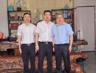 秘书长丰兵华走访江西中宁通信有限公司​