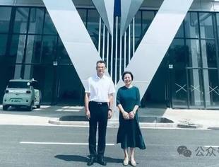 政企同心破难题，嘉兴市南湖区区委常委徐刚一行调研商会理事单位——屹立机器人